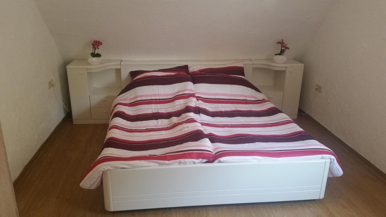 Bed and Breakfast Haus Am Dekernbach Cochem Exterior foto